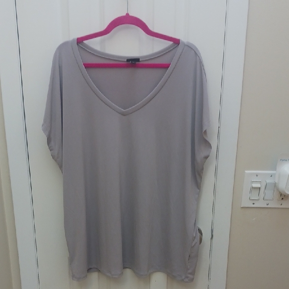 torrid Tops - Torrid Light Gray V-Neck Blouse